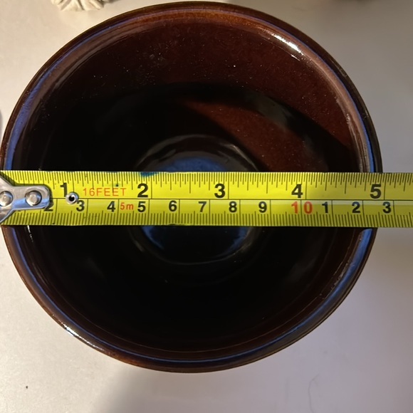 Monmouth Pottery Sm. Beehive Brown Bowl Maple Leaf USA Stoneware. Circa 1930s - Picture 6 of 6